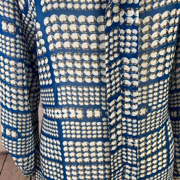 AGB Blouse Long Sleeved Size Large - Picture 3 of 9